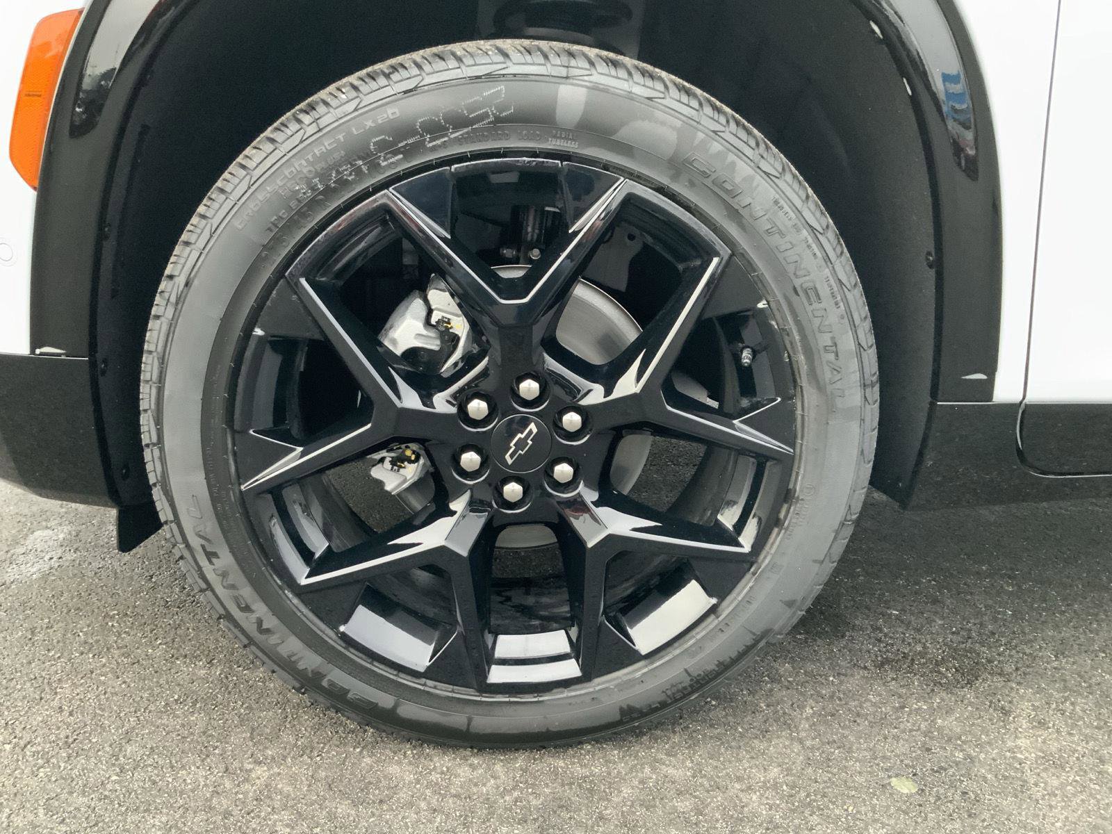 New 2026 Chevrolet Traverse RS w/ LPO, Floor Liner Package image 22