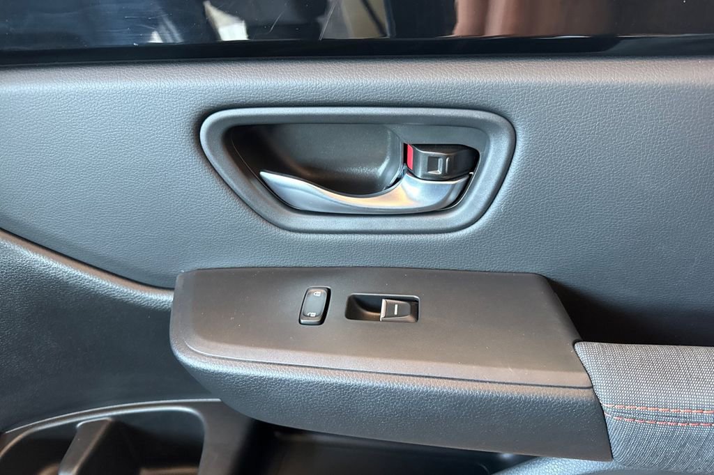 Certified 2025 Honda Pilot Sport image 23