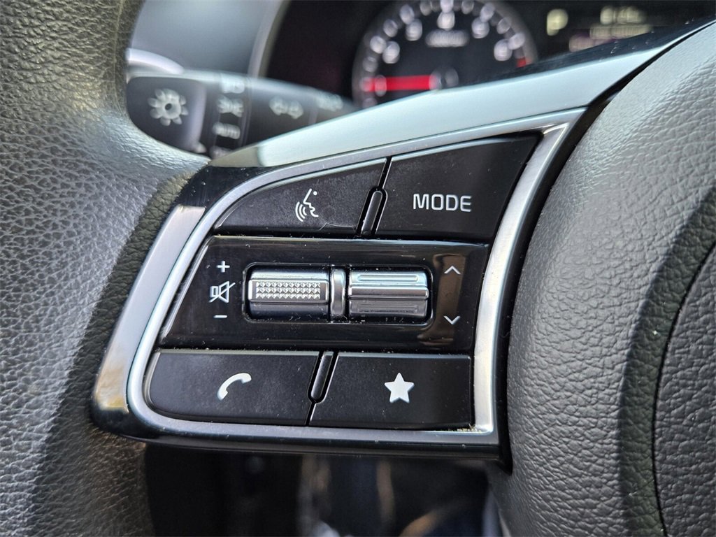 Used 2022 Kia Forte LXS w/ LXS Technology Package image 24