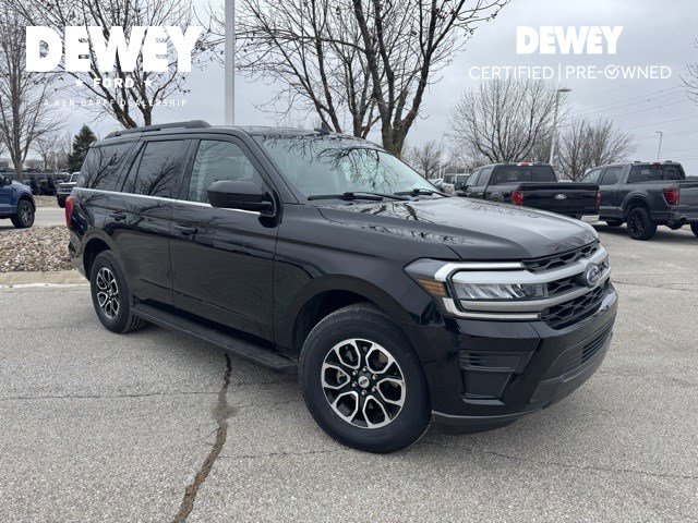 Certified 2024 Ford Expedition XLT image 1