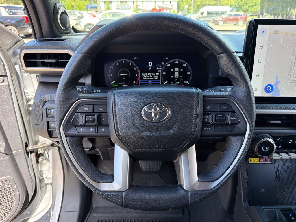 Used 2026 Toyota 4Runner Platinum AWD/4WD image 17