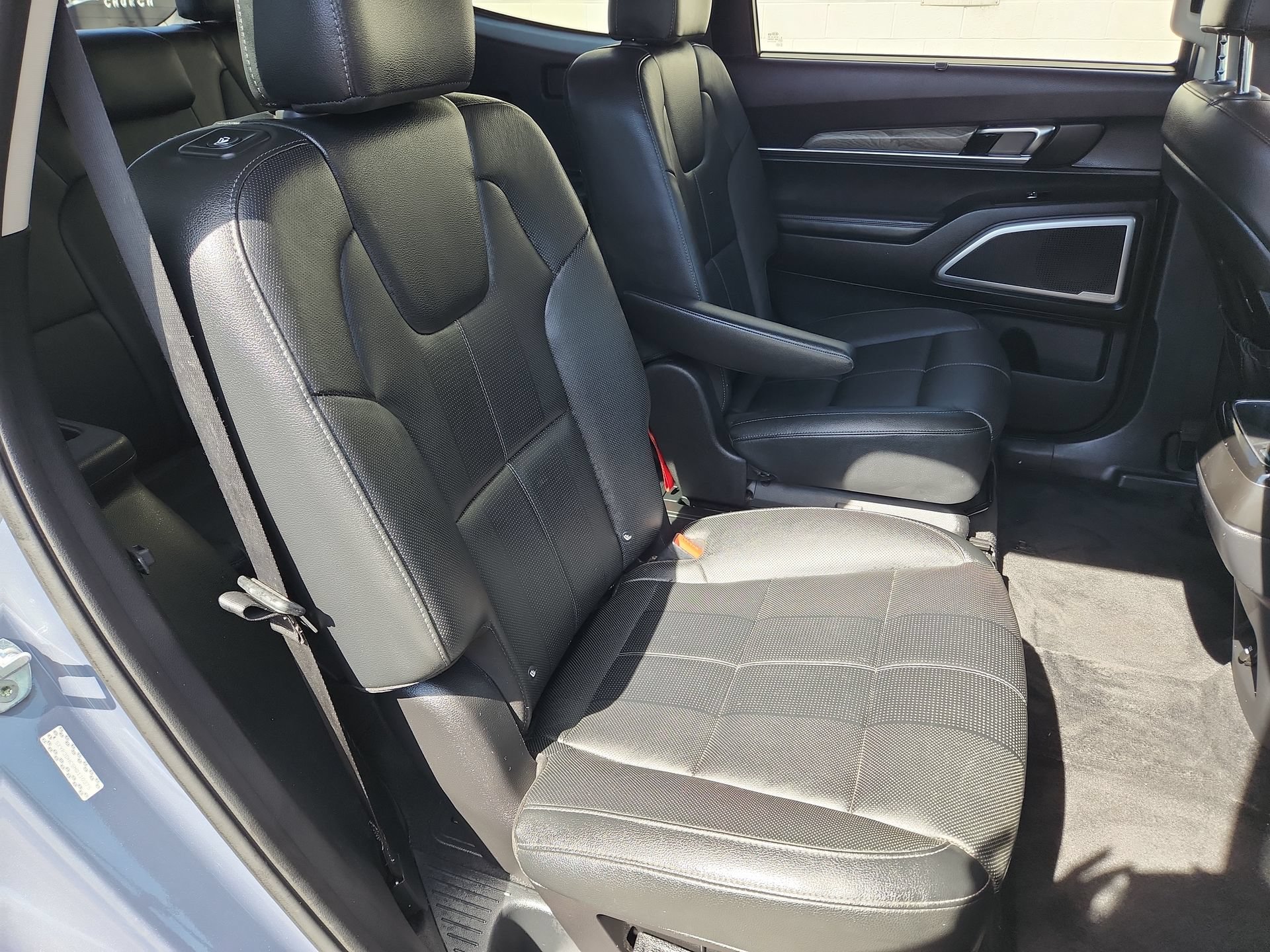 Used 2021 Kia Telluride EX w/ EX Premium Package AWD/4WD image 29