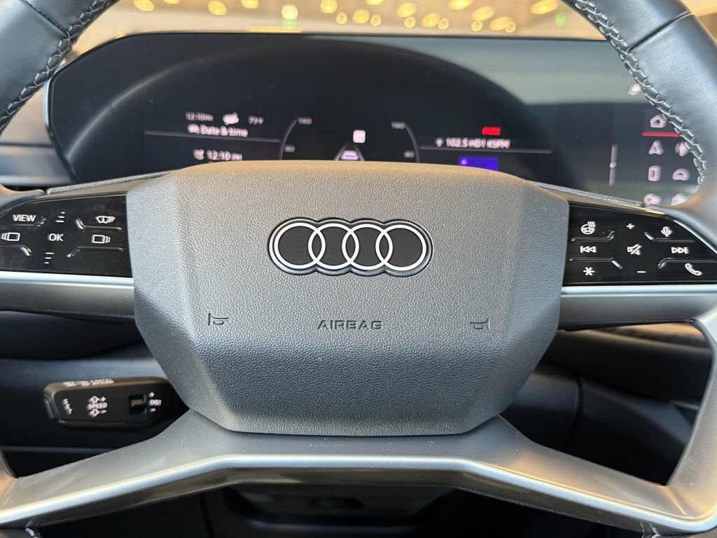 Used 2025 Audi Q5 Premium Plus w/ Premium Plus AWD/4WD image 30
