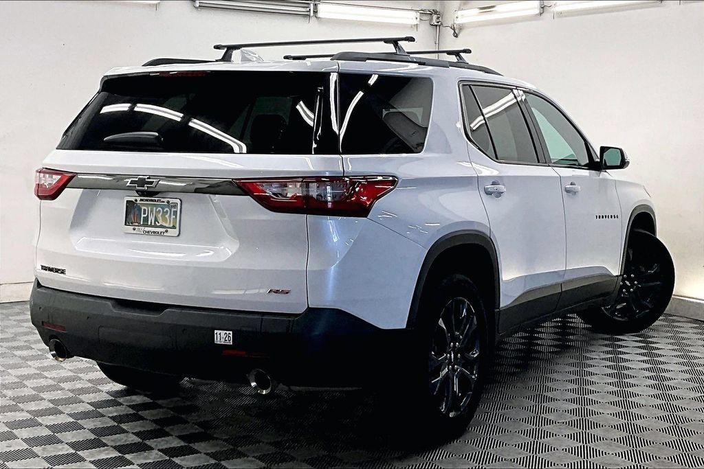 Used 2021 Chevrolet Traverse RS FWD image 12