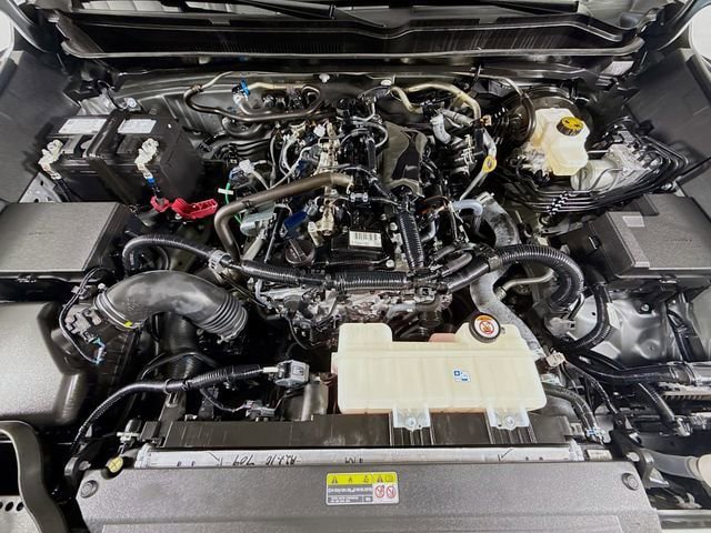 Certified 2024 Toyota Tacoma SR5 AWD/4WD image 27