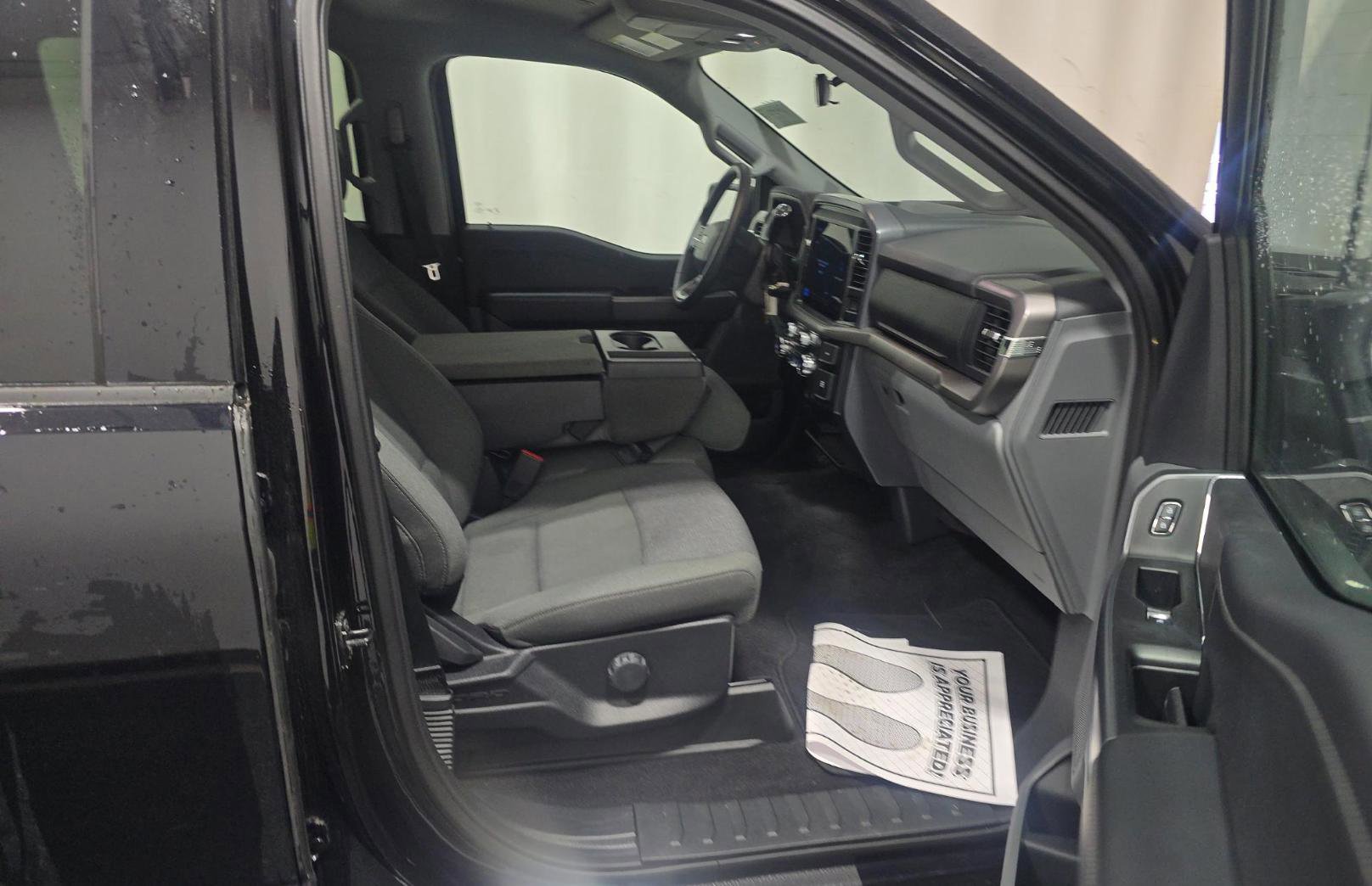 Used 2025 Ford F150 XLT w/ Equipment Group 301A Standard AWD/4WD image 8