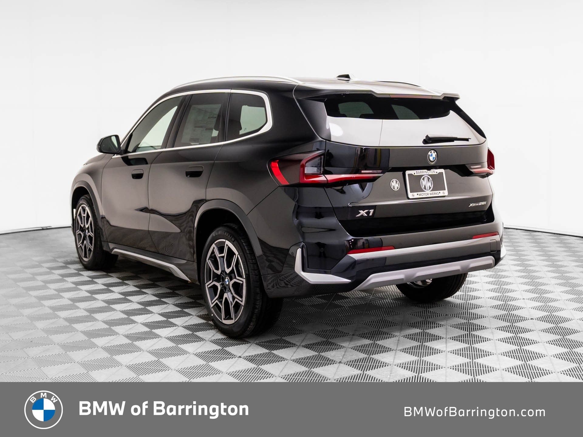 New 2026 BMW X1 xDrive28i w/ Convenience Package AWD/4WD image 3
