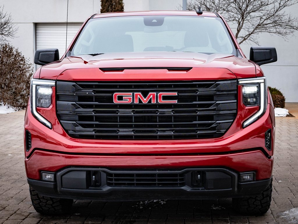 Used 2023 GMC Sierra 1500 Elevation image 2