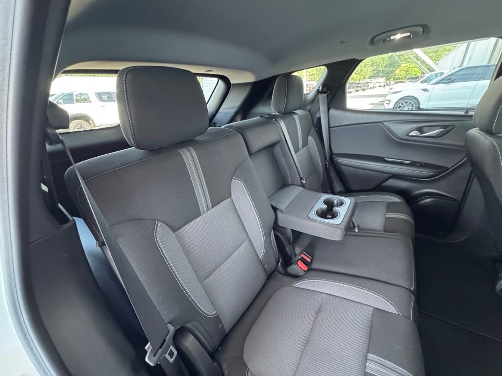 Used 2024 Chevrolet Blazer LT w/ Convenience Package FWD image 24