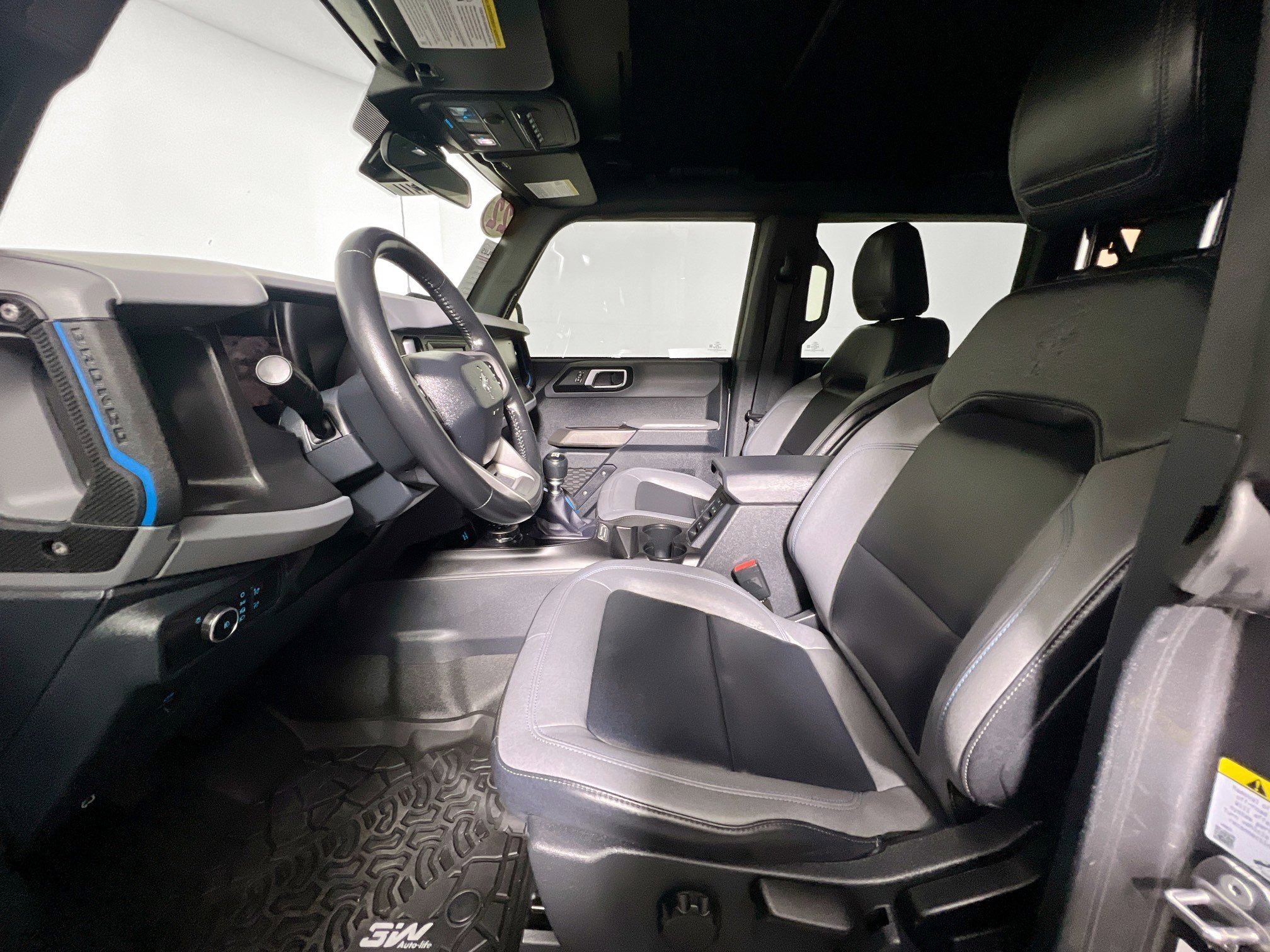 Used 2022 Ford Bronco Black Diamond w/ Sasquatch Package image 14