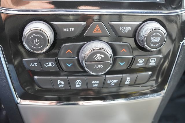 Certified 2021 Jeep Grand Cherokee Limited w/ Premium Lighting Group image 30