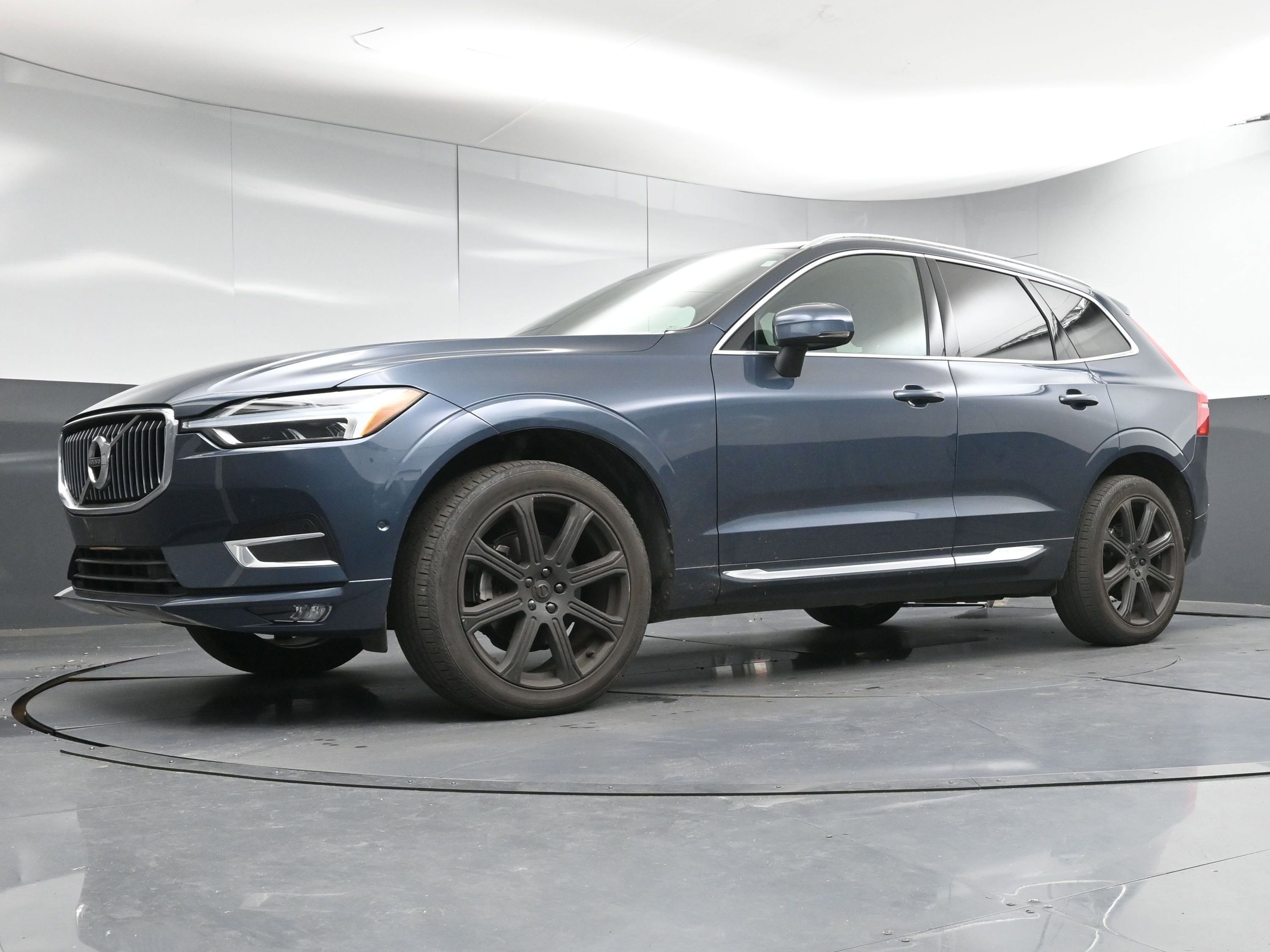 Used 2018 Volvo XC60 T5 Inscription w/ Convenience Package image 24