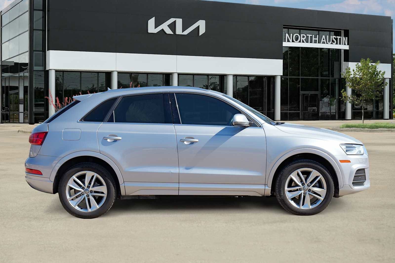 Used 2016 Audi Q3 2.0T Premium Plus image 7