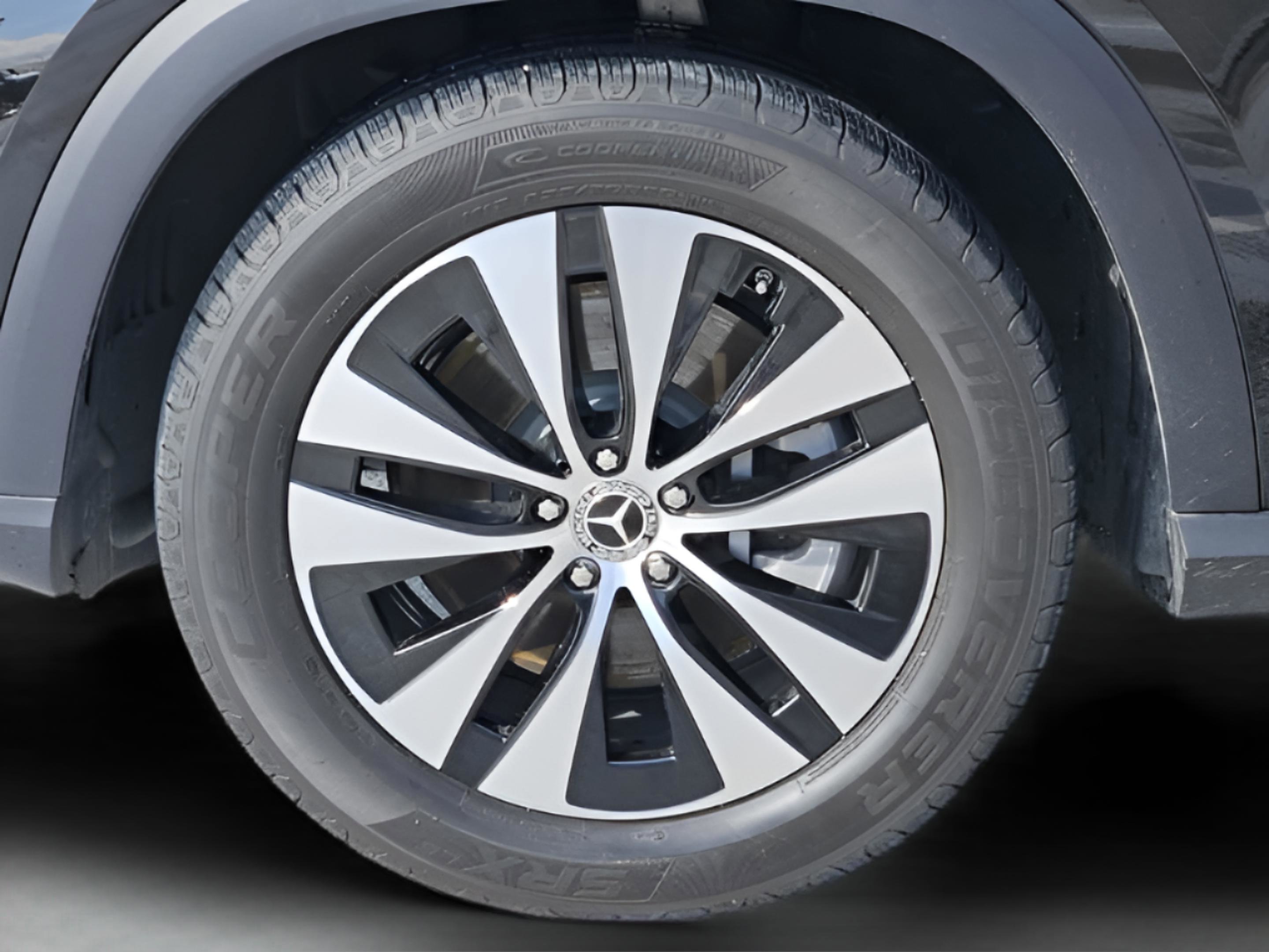 Certified 2025 Mercedes-Benz GLE 450 4MATIC image 10