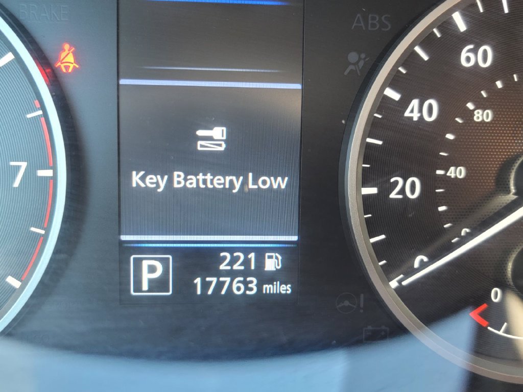 Used 2023 Nissan Sentra S FWD image 36