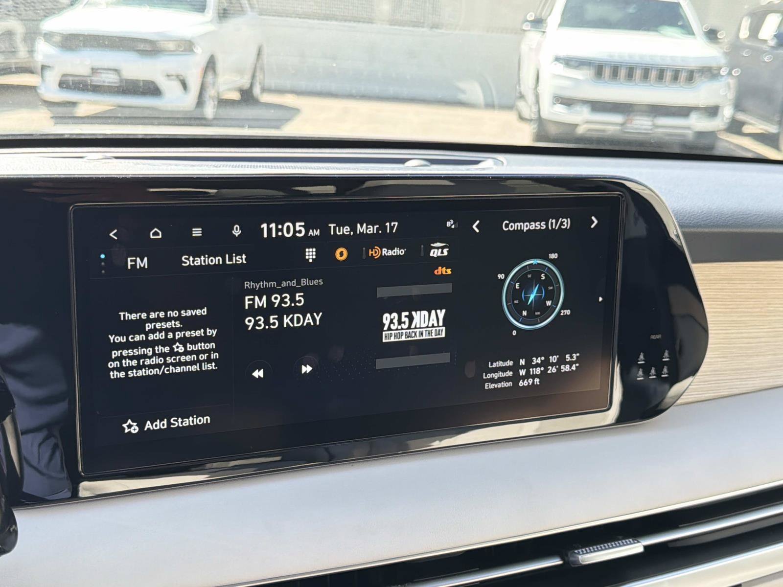 Used 2024 Hyundai Palisade Limited FWD image 25