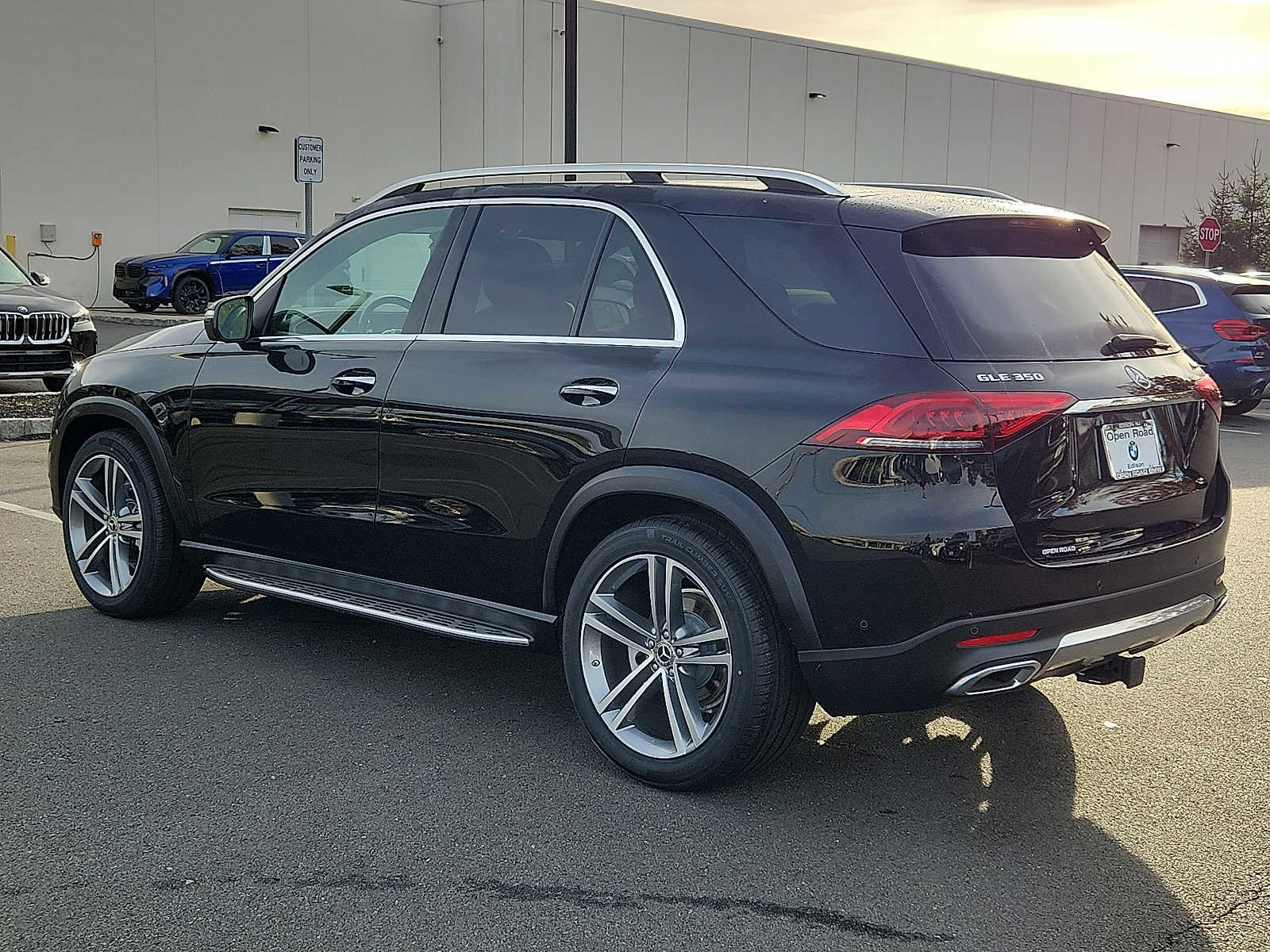 Used 2022 Mercedes-Benz GLE 350 4MATIC image 4