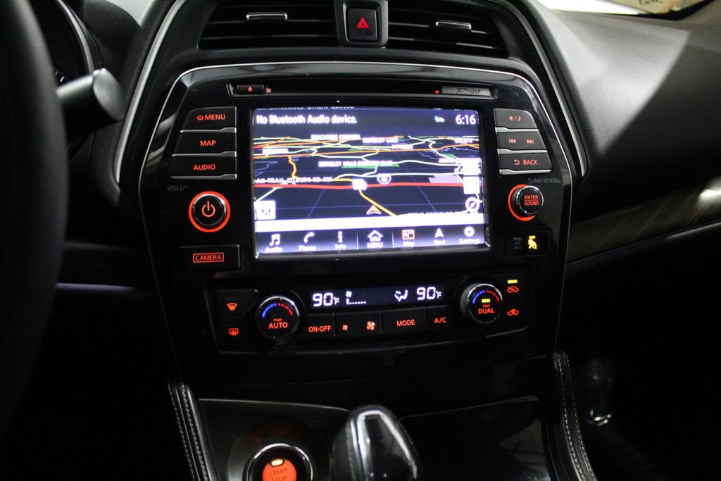 Used 2018 Nissan Maxima Platinum image 13