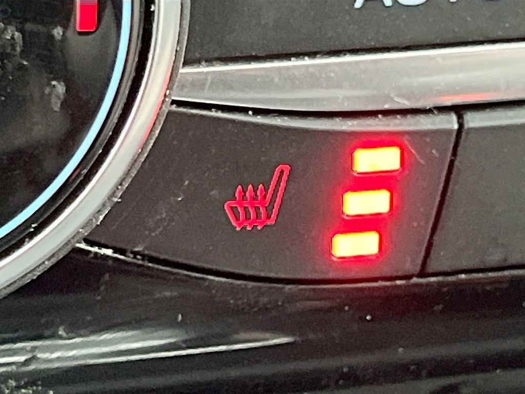 Used 2022 Ford Escape Titanium w/ Titanium Elite Package image 21