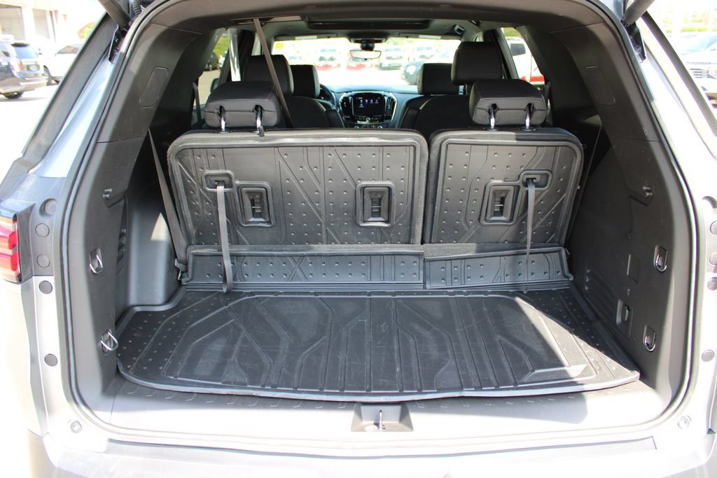 Certified 2023 Chevrolet Traverse RS w/ LPO, Floor Liner Package AWD/4WD image 41
