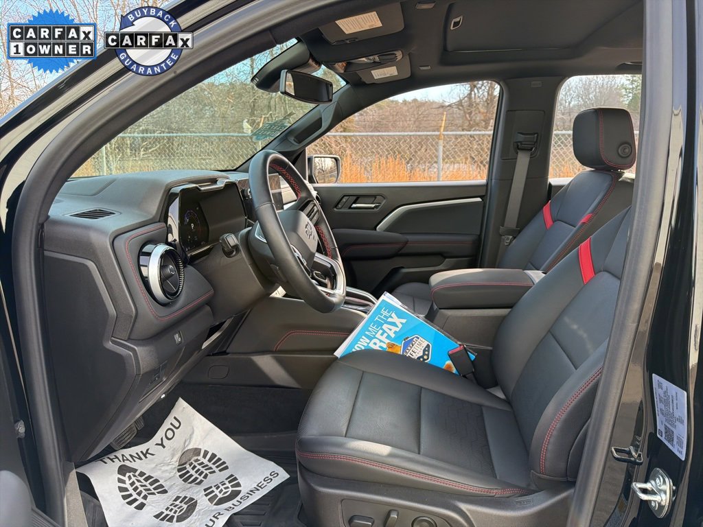 Used 2025 Chevrolet Colorado Z71 w/ Technology Package image 22