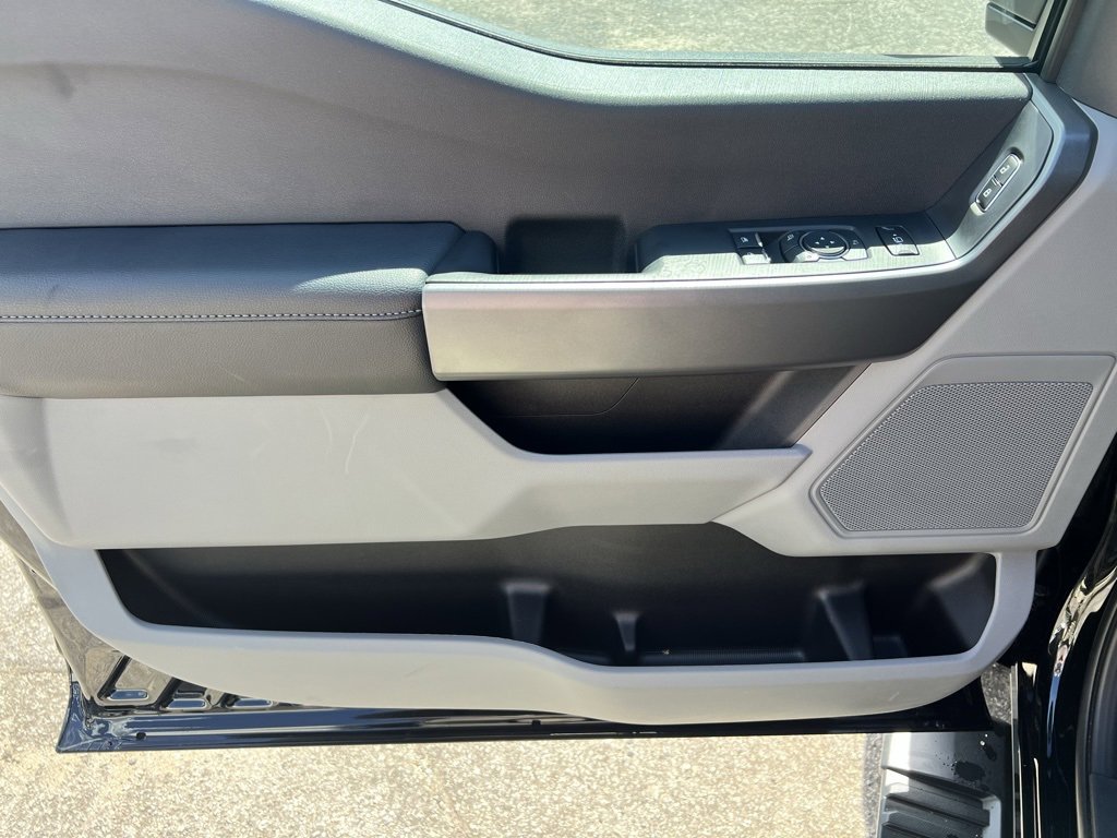 New 2026 Ford F350 XLT image 14