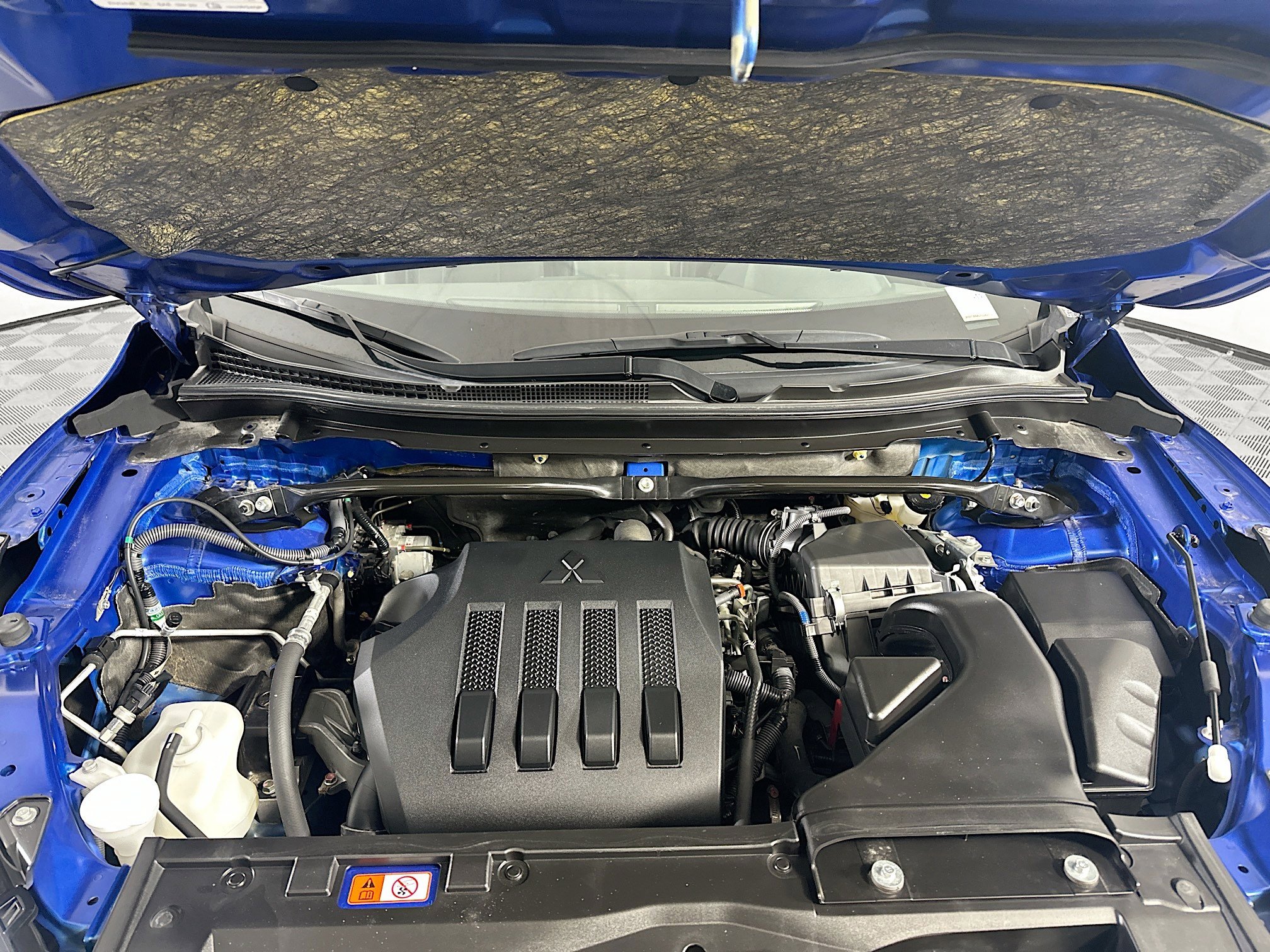 Used 2024 Mitsubishi Eclipse Cross SE image 34