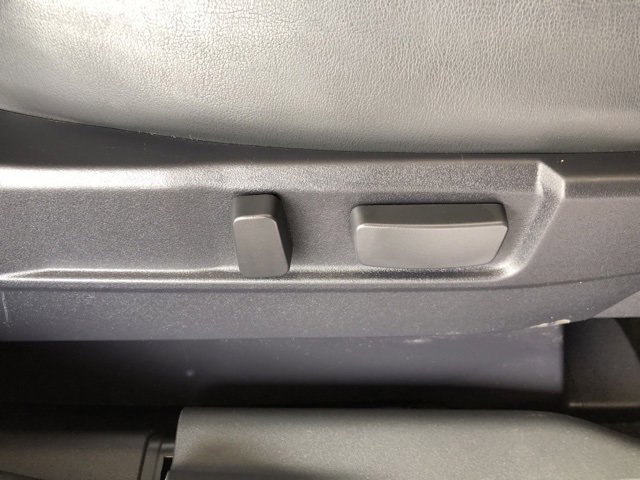 Used 2020 Mitsubishi Outlander SEL image 55