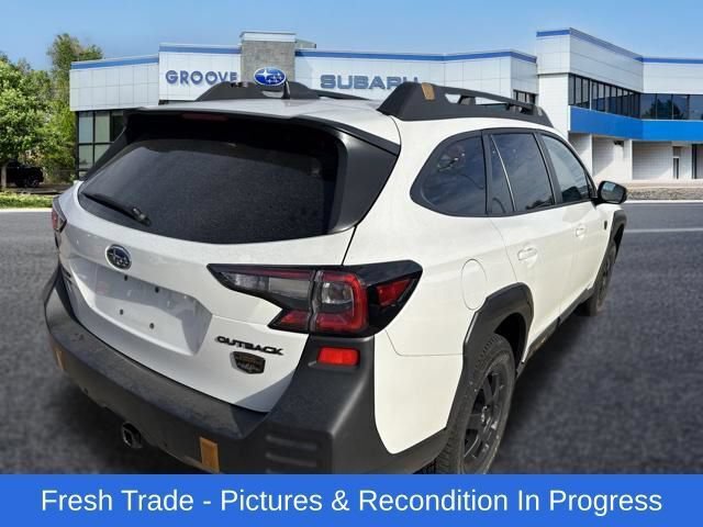 Used 2025 Subaru Outback Wilderness AWD/4WD image 6