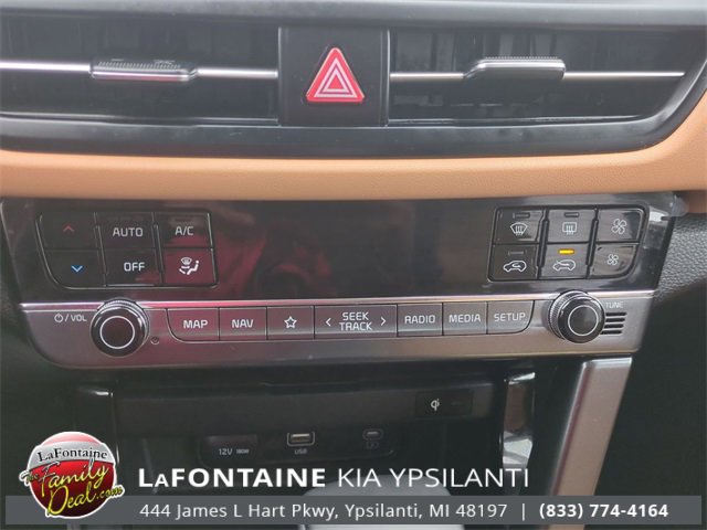 Certified 2025 Kia Seltos EX w/ EX Sunroof Package image 22