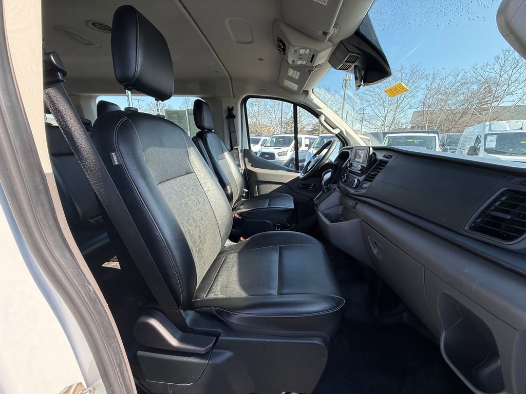 Used 2023 Ford Transit 350 XLT image 16