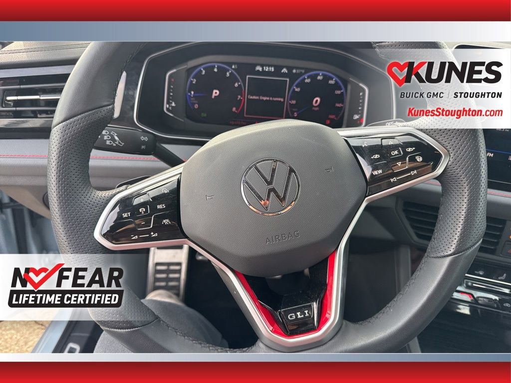 Used 2025 Volkswagen Jetta GLI Autobahn image 25