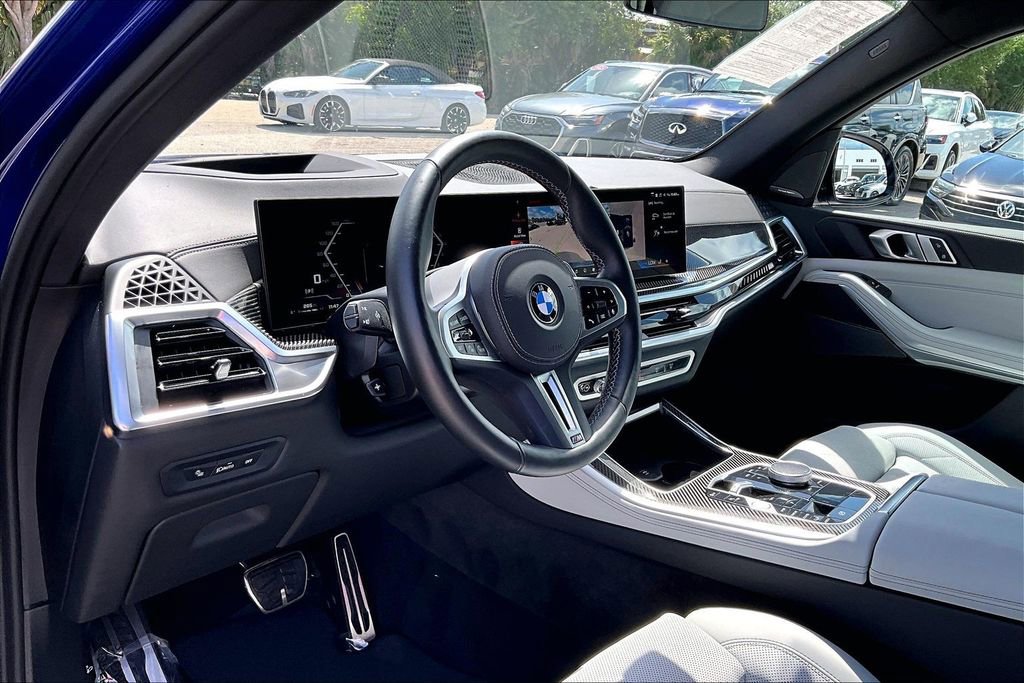 Used 2026 BMW X5 M60i image 14
