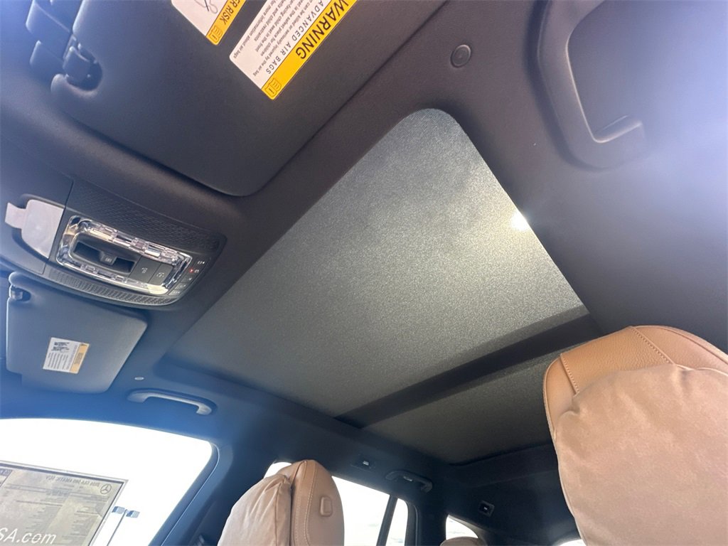 New 2026 Mercedes-Benz GLS 580 4MATIC image 35