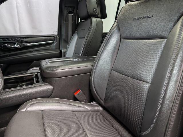 Certified 2021 GMC Yukon Denali w/ Denali Premium Package AWD/4WD image 9