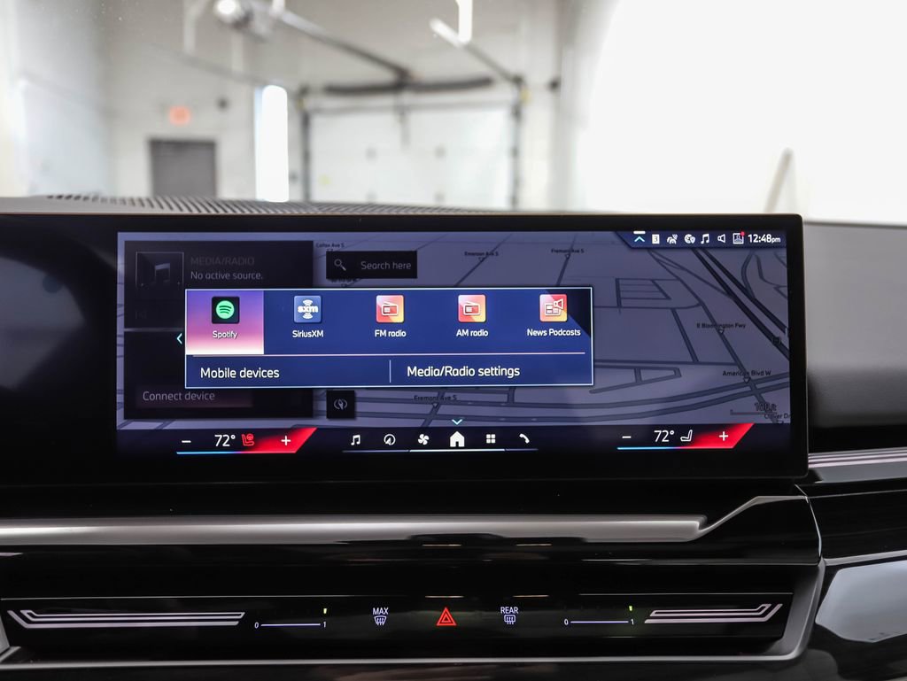 Certified 2025 BMW 530i xDrive w/ Premium Package image 16