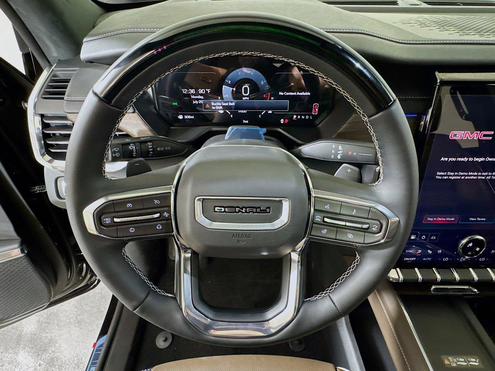 New 2026 GMC Acadia Denali Ultimate FWD image 6