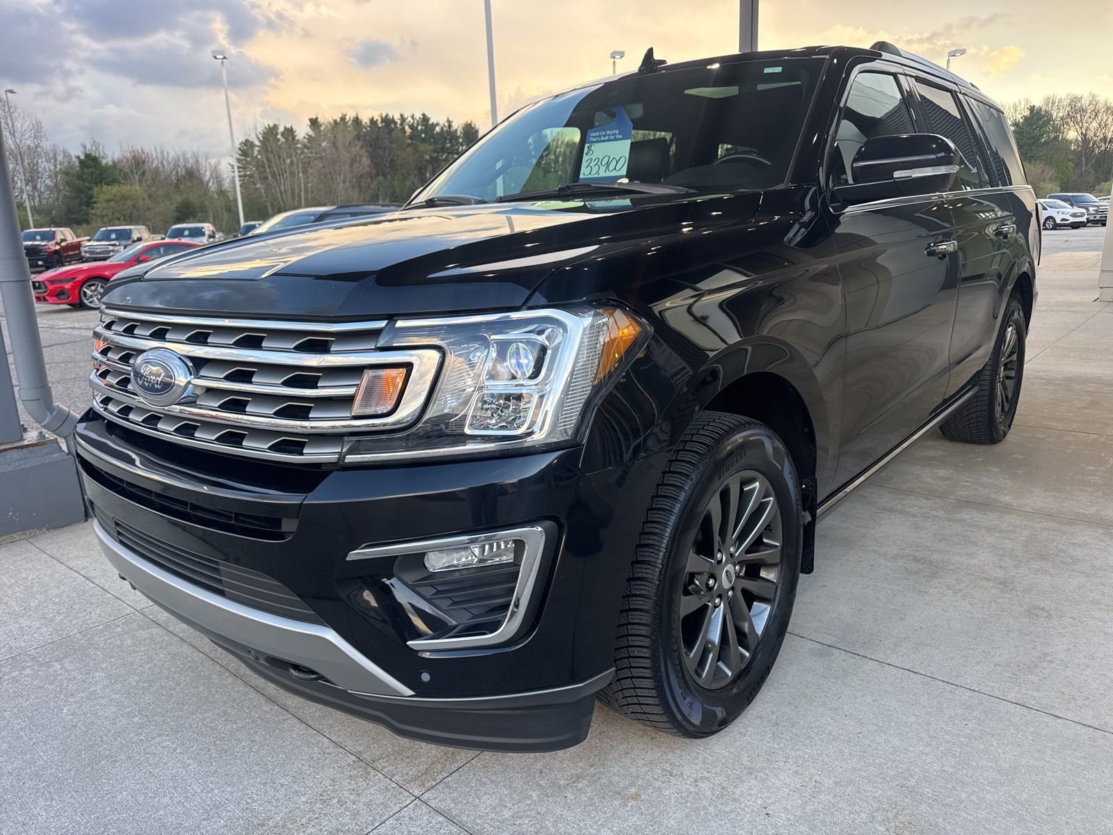 Certified 2020 Ford Expedition Limited w/ Equipment Group 301A AWD/4WD image 3