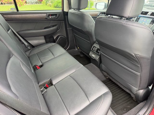 Used 2018 Subaru Outback 2.5i Limited AWD/4WD image 25