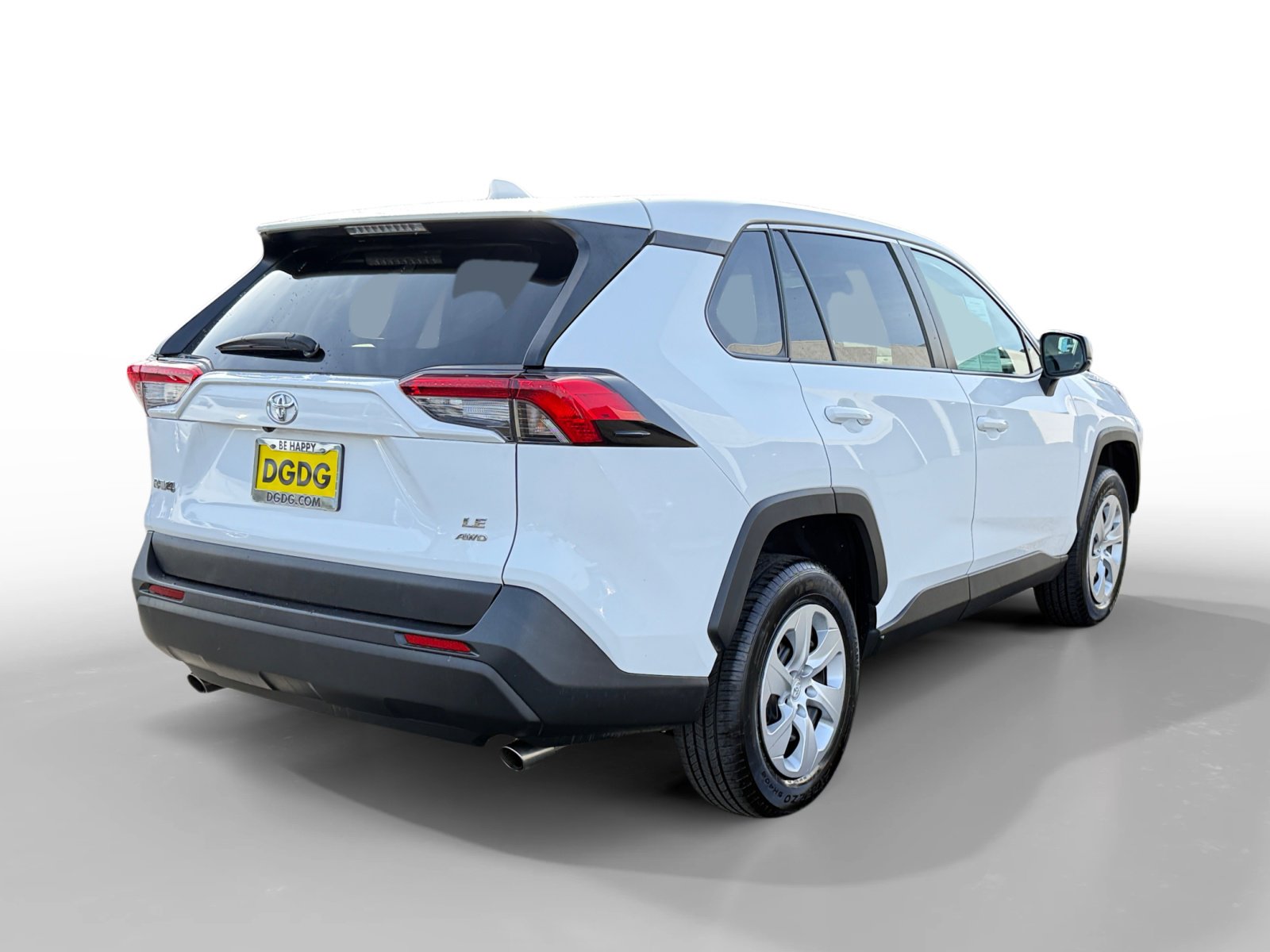 Used 2024 Toyota RAV4 LE image 5