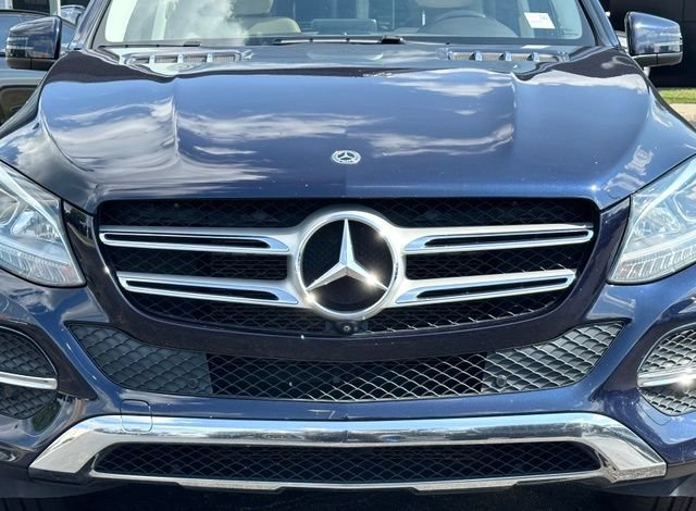 Used 2018 Mercedes-Benz GLE 350 4MATIC image 4