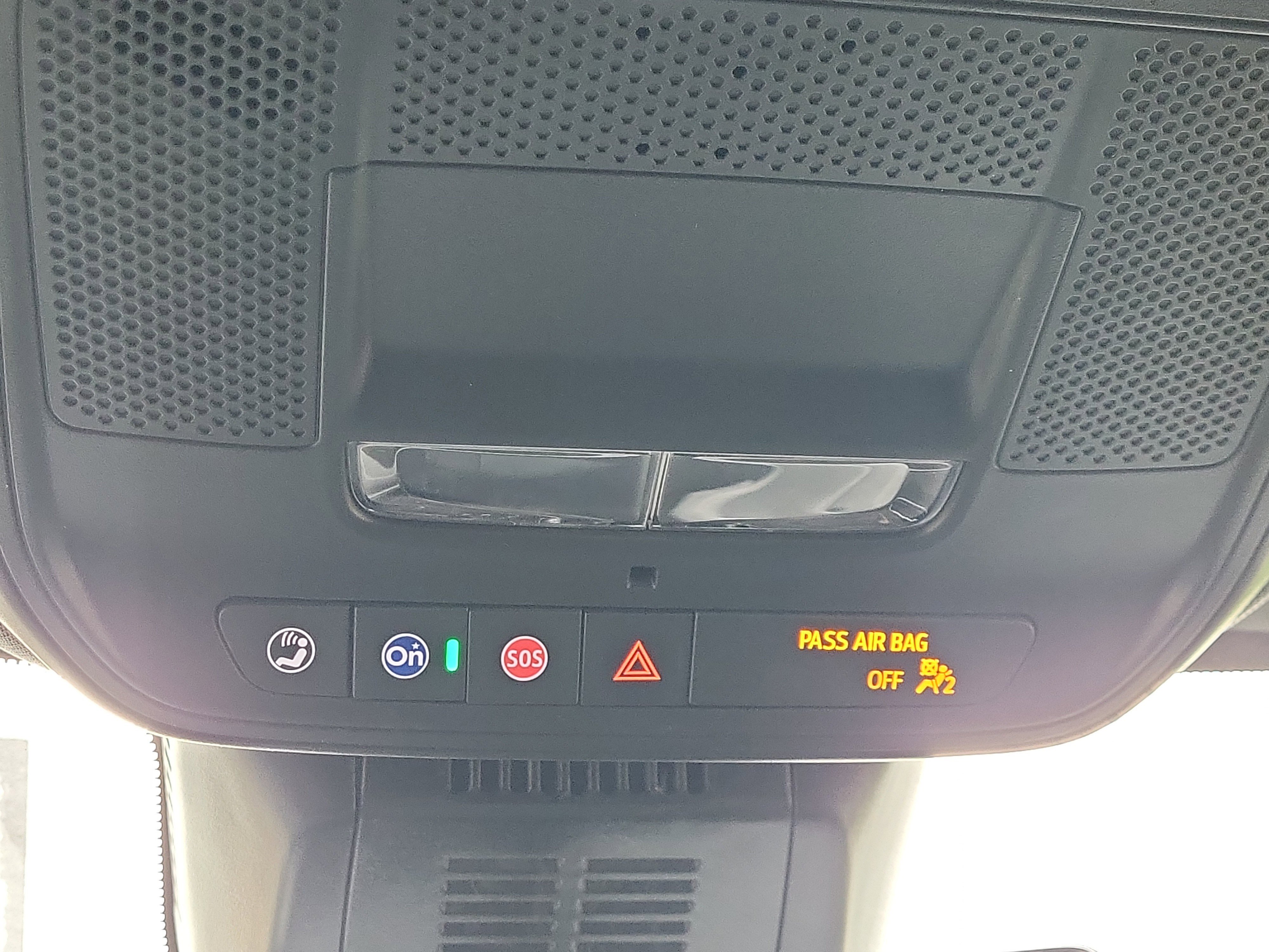 Certified 2025 Chevrolet Equinox LT w/ Safety and Technology Package image 30