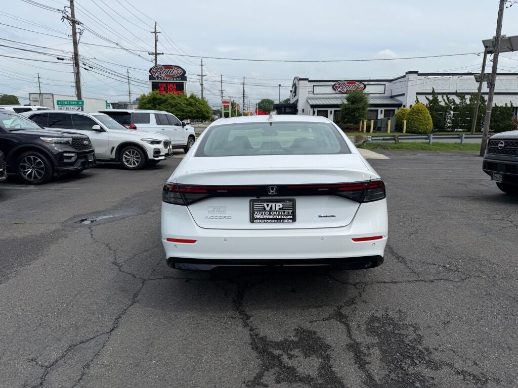 Used 2024 Honda Accord EX-L image 6