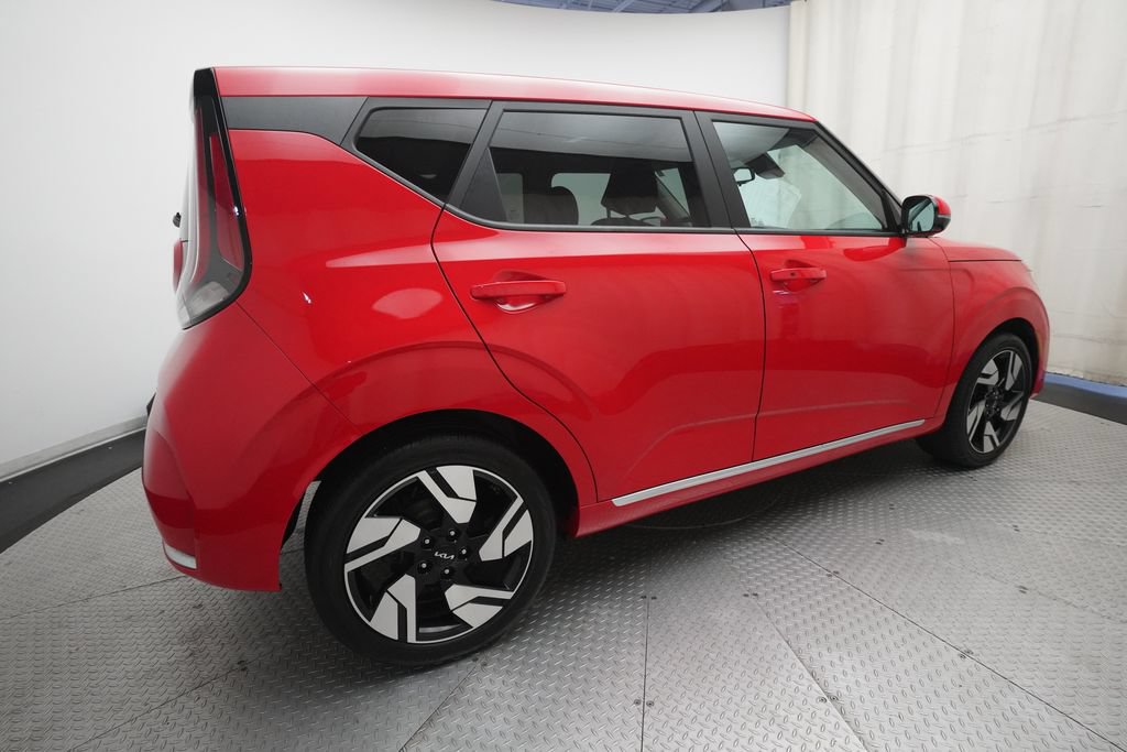 Used 2023 Kia Soul GT-Line FWD image 35