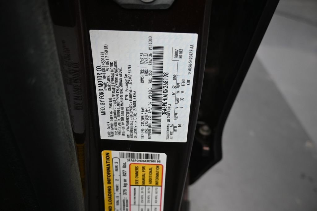 Used 2019 Ford Fusion SE FWD image 20