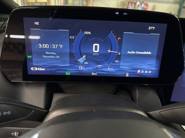 New 2026 Chevrolet Equinox EV LT image 13