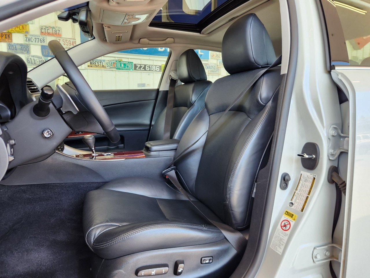 Used 2008 Lexus IS 250 AWD image 4