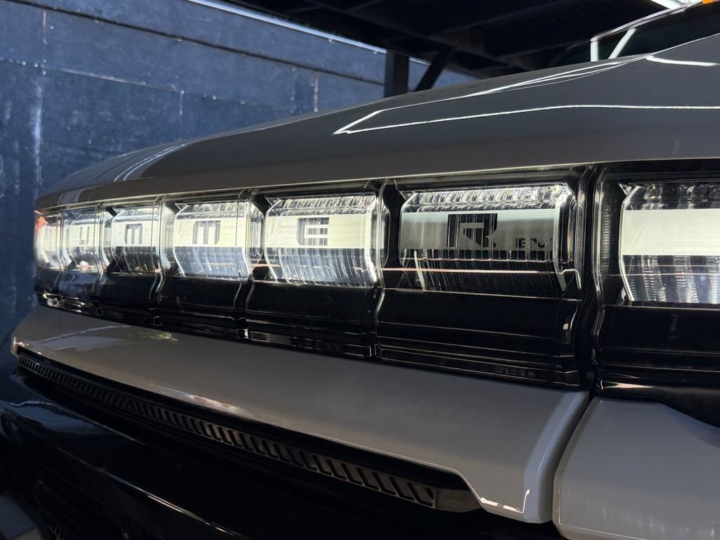 Used 2025 GMC Hummer EV 2X AWD/4WD image 34