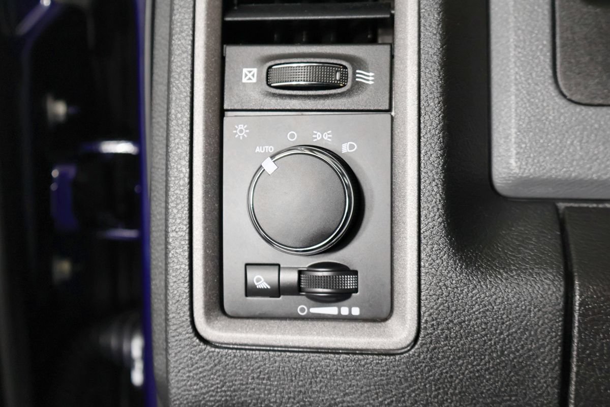 Used 2018 RAM 1500 Tradesman w/ Popular Equipment Group AWD/4WD image 32