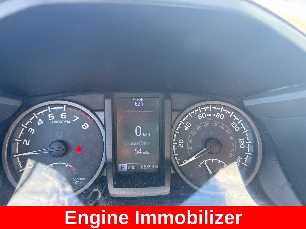 Used 2019 Toyota Tacoma TRD Off-Road w/ Technology Package AWD/4WD image 11